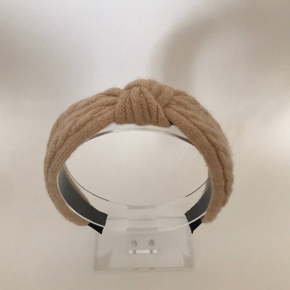 Knit knot headband